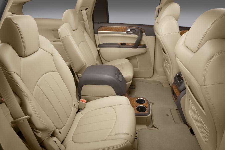  Buick Enclave 2006 года  (фото 25 из 100)